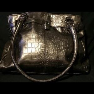 Apt 9 bronze handbag. Like new!